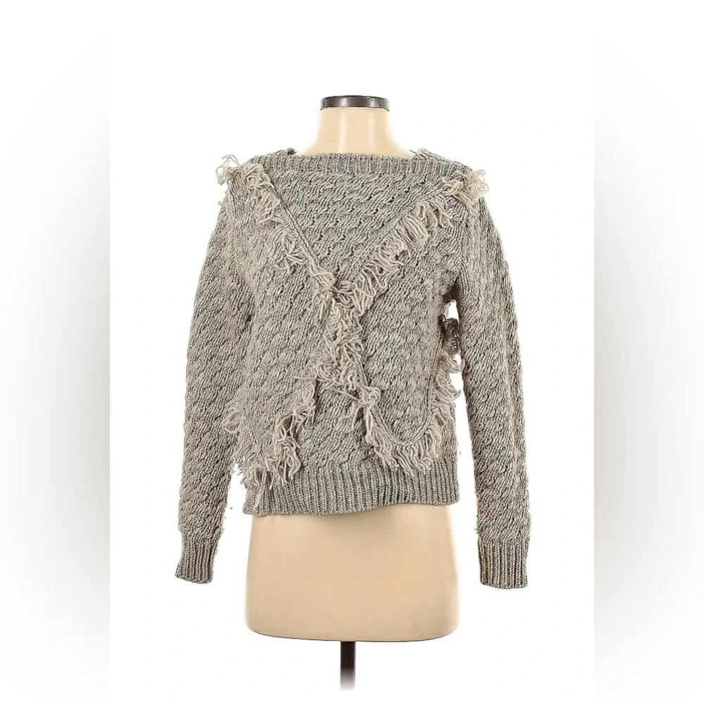 Sweater - Picture 1 of 4